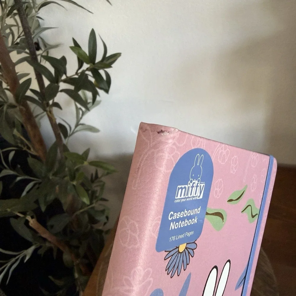MIFFY Flowers Pink Casebound Notebook 176 Lined Pages Hardcover‎ Journal Elastic